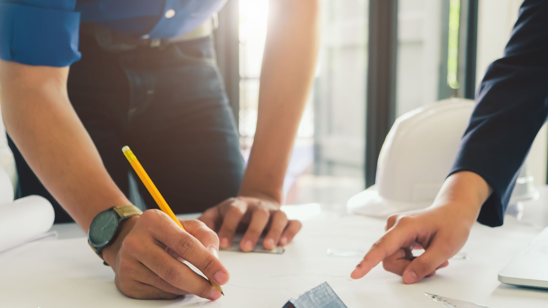 Executive Order 13658 After EO 14026’s Rescission: What Contractors Need to Know